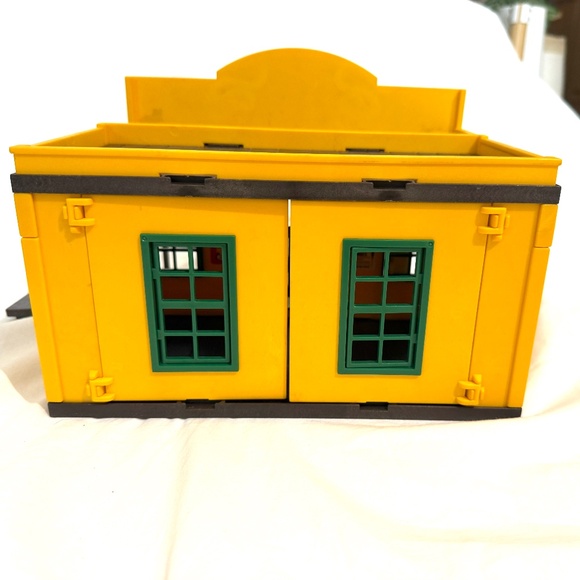 VNTG Playmobil Saloon and Covered Wagon Set - Picture 11 of 16